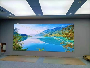 Màn hình quảng cáo LED trong nhà 1500cd Độ sáng và vật liệu tủ nhôm sắt / die-casting cho các thông điệp bắt mắt